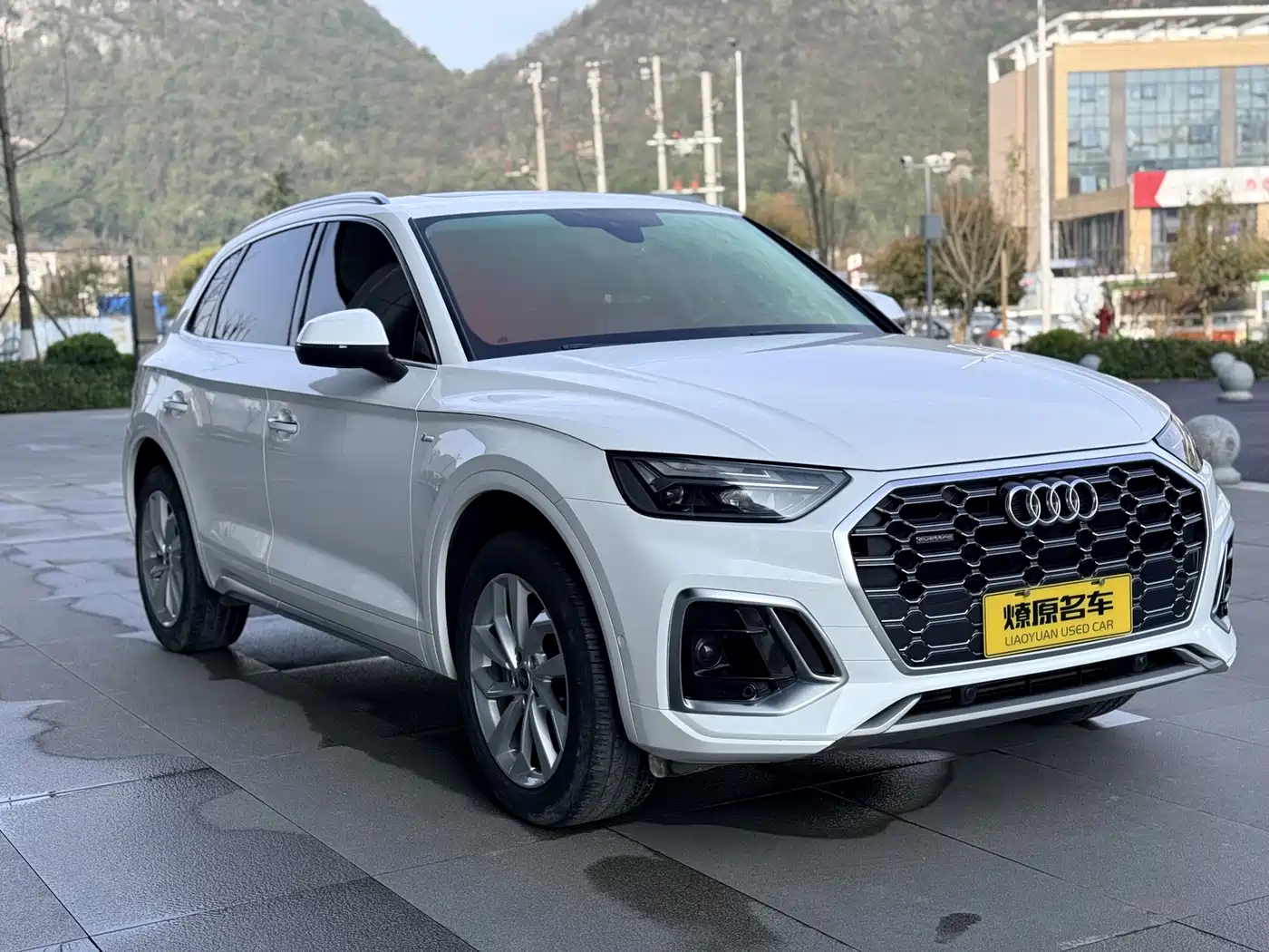 Audi Q5L 2022 Facelift 40T Luxury Dynamic фото 3