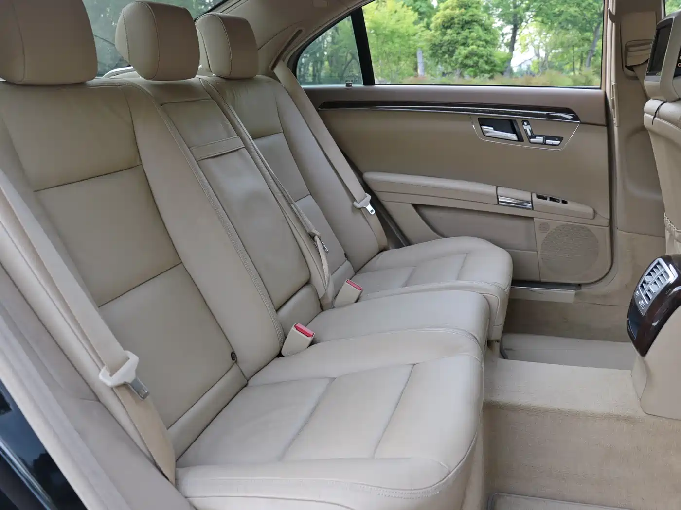 Mercedes-Benz S-Class 2012 S 300 L Business Simplified Edition фото 20