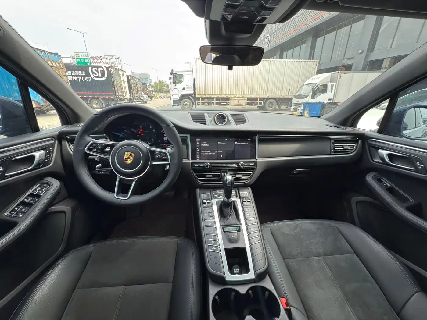 Porsche Macan 2021 Macan 2.0T фото 6