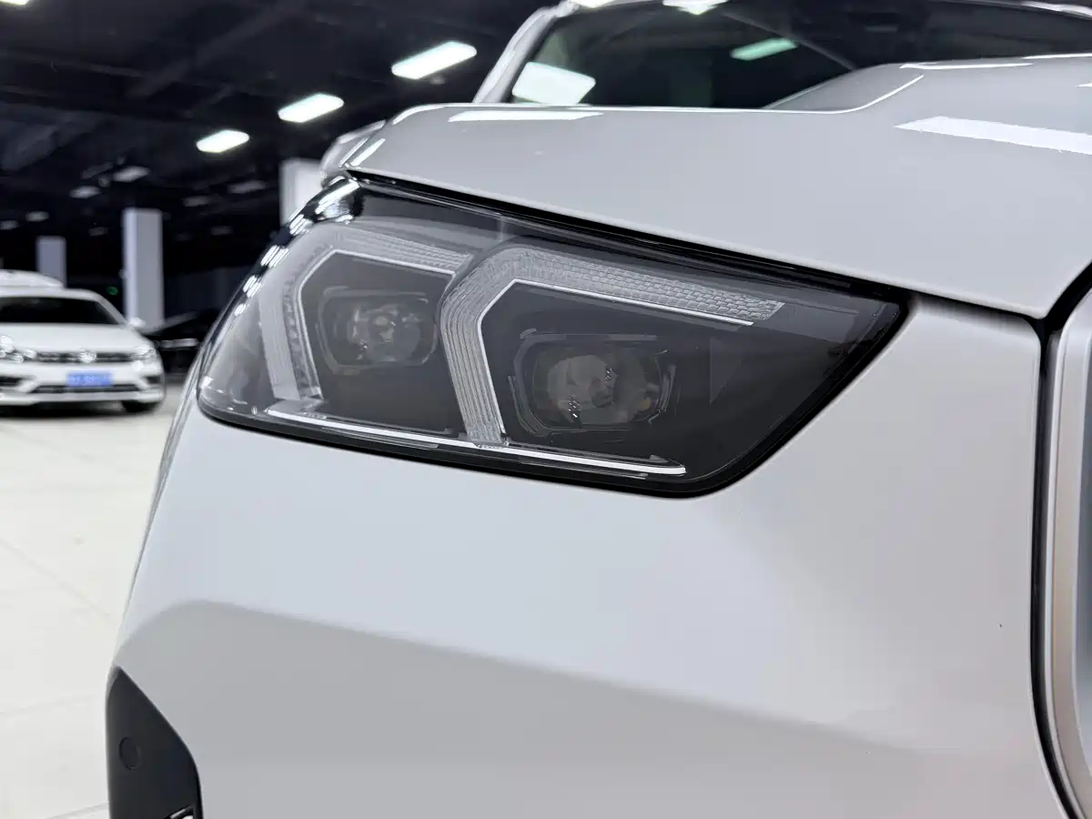 BMW X1 2023 sDrive20Li X Design Package фото 7