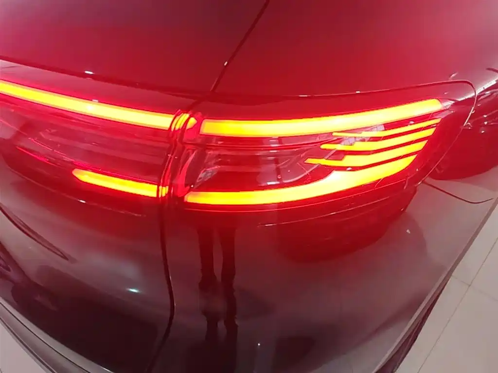 Geely Galaxy Galaxy Starship 7 EM-i 2025 120km Navigation Edition фото 8