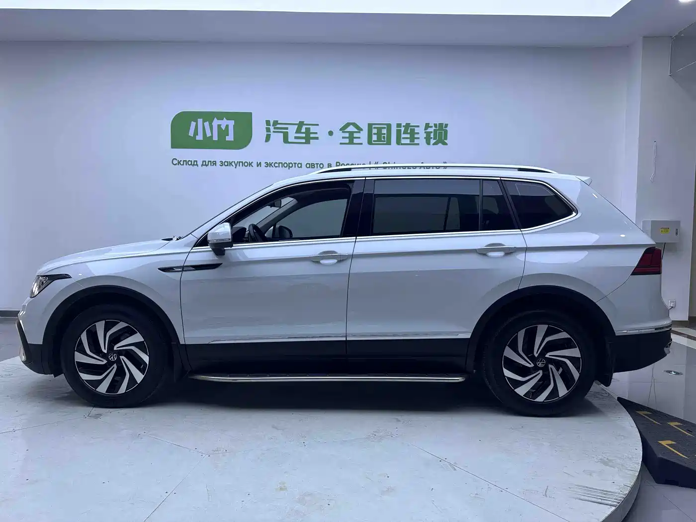 Volkswagen Tiguan L 2023 280TSI 2WD Trend Limited Edition фото 9