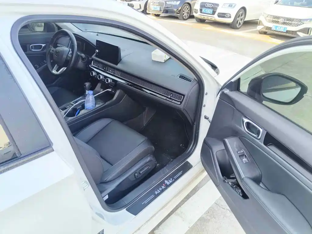 Honda Integra 2024 2023 240TURBO CVT Luxury Edition
