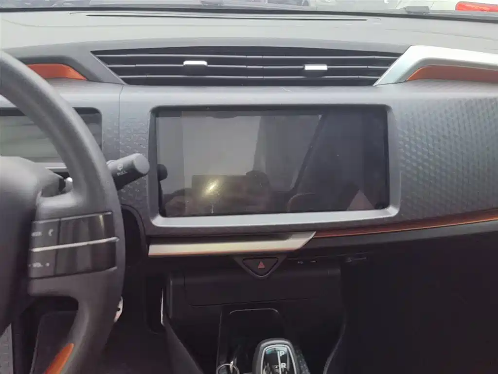 Geely Yuanjing X1 2018 2017 1.3L Auto Player Edition
