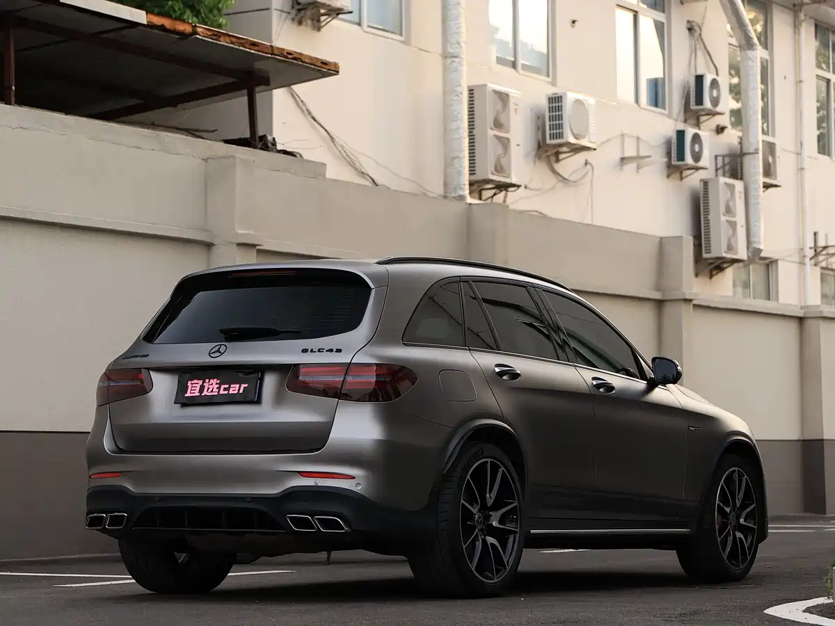 Mercedes-Benz GLC AMG 2017 AMG GLC 43 4MATIC фото 4