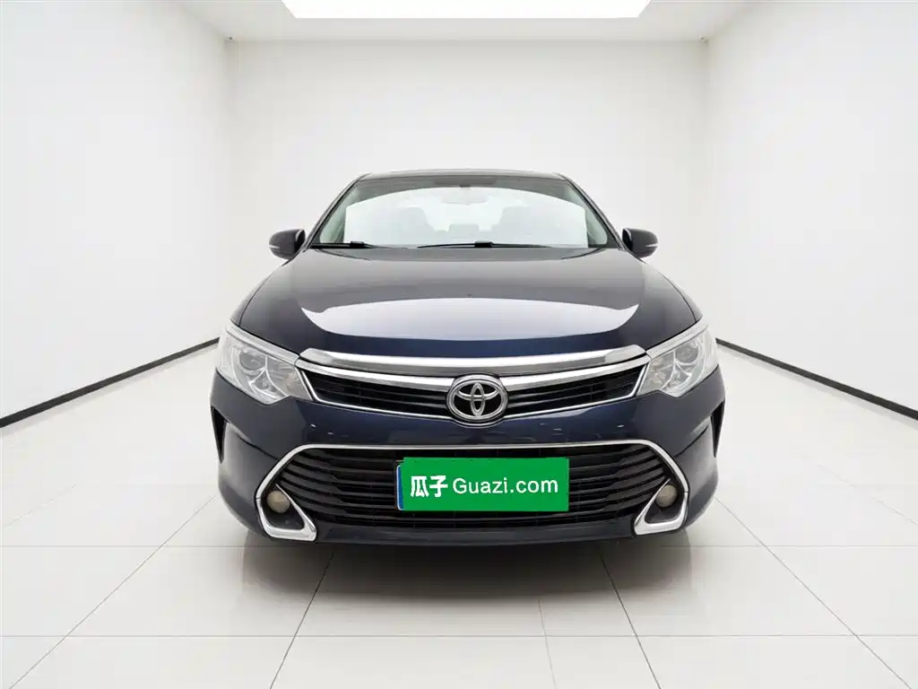 Toyota Camry 2016 2.0G 10th Anniversary Leading Edition фото 24