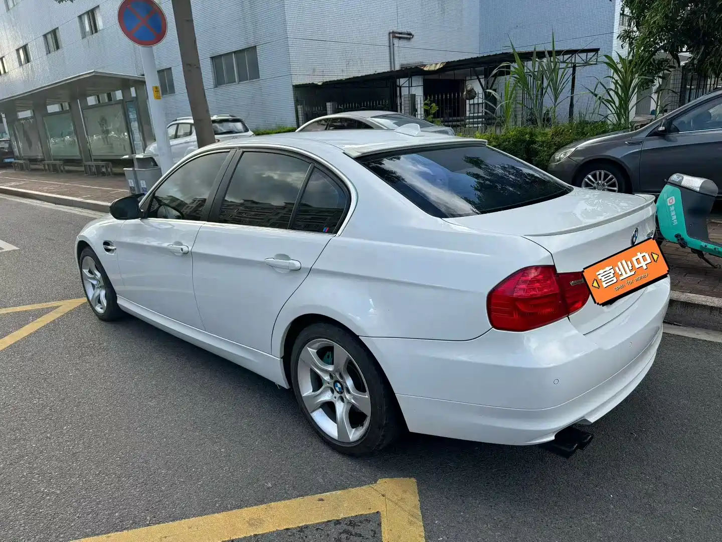 Фото 3 - BMW 3 Series