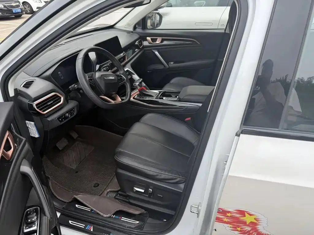 Baojun RS-5 2019 2019 1.5T CVT Intelligent Driving Premium Edition China V