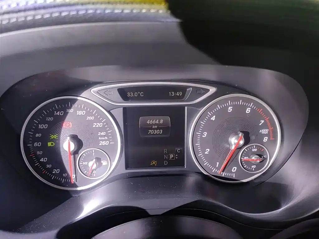 Mercedes-Benz B-Class 2016 B 200 Collector's Edition фото 12