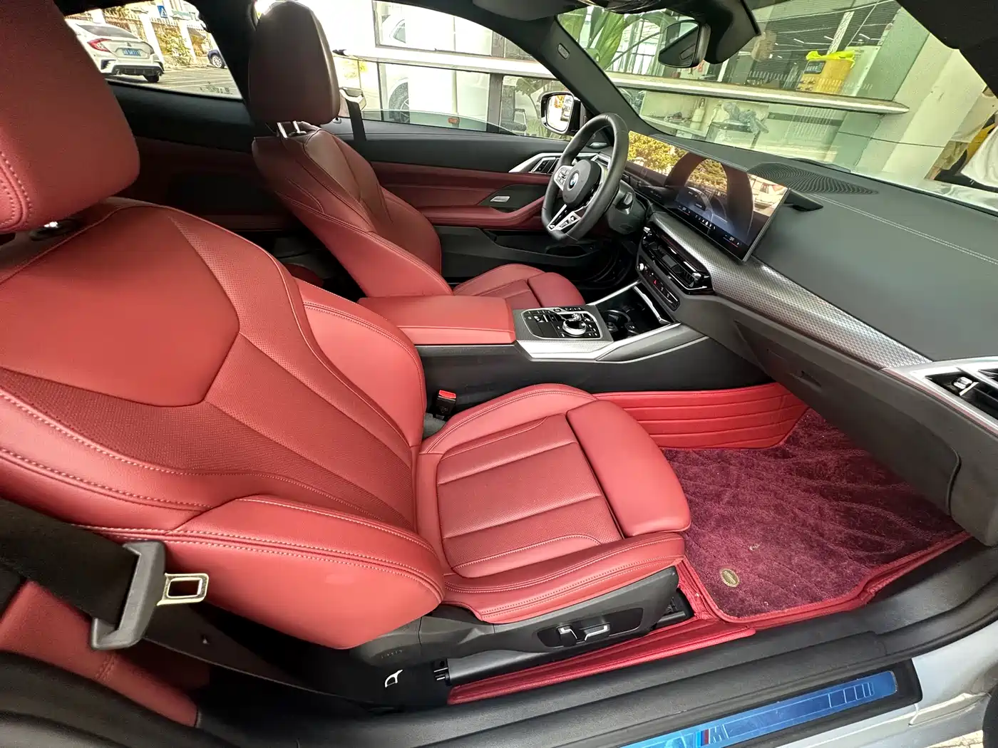 BMW 4 Series 2024 430i M Sport Shadow Edition фото 9