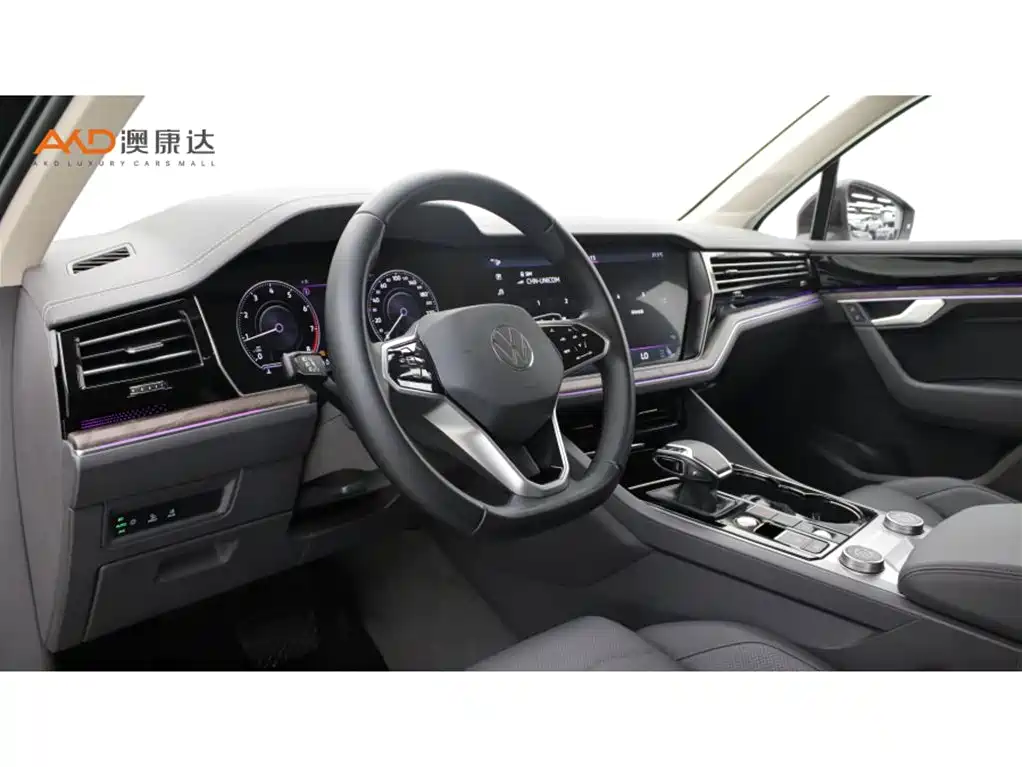 Volkswagen Touareg 2021 2.0TSI R-Line фото 6
