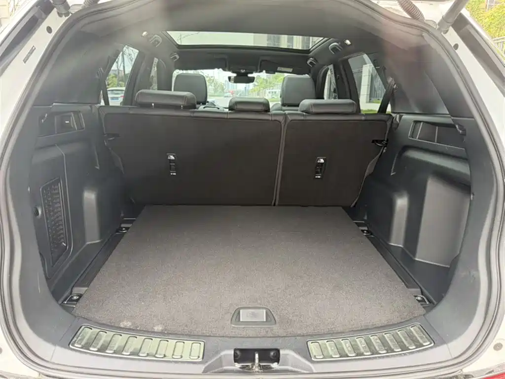 Land Rover Discovery Sport 2021 249PS R-Dynamic SE Performance Technology Edition 5-seater фото 10