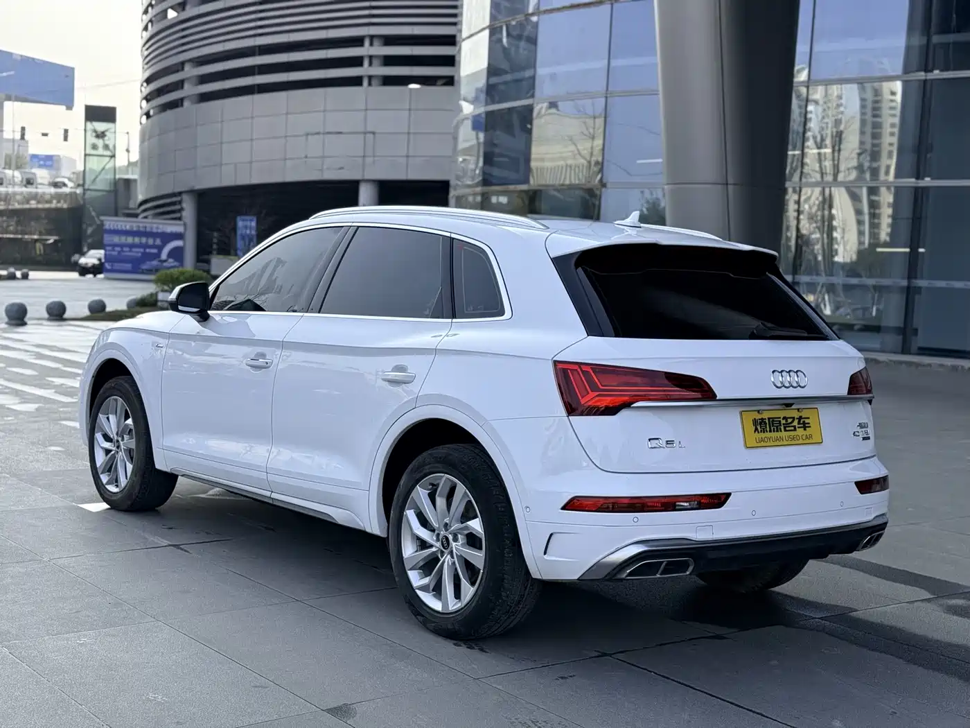 Audi Q5L 2022 Facelift 40T Luxury Dynamic фото 5