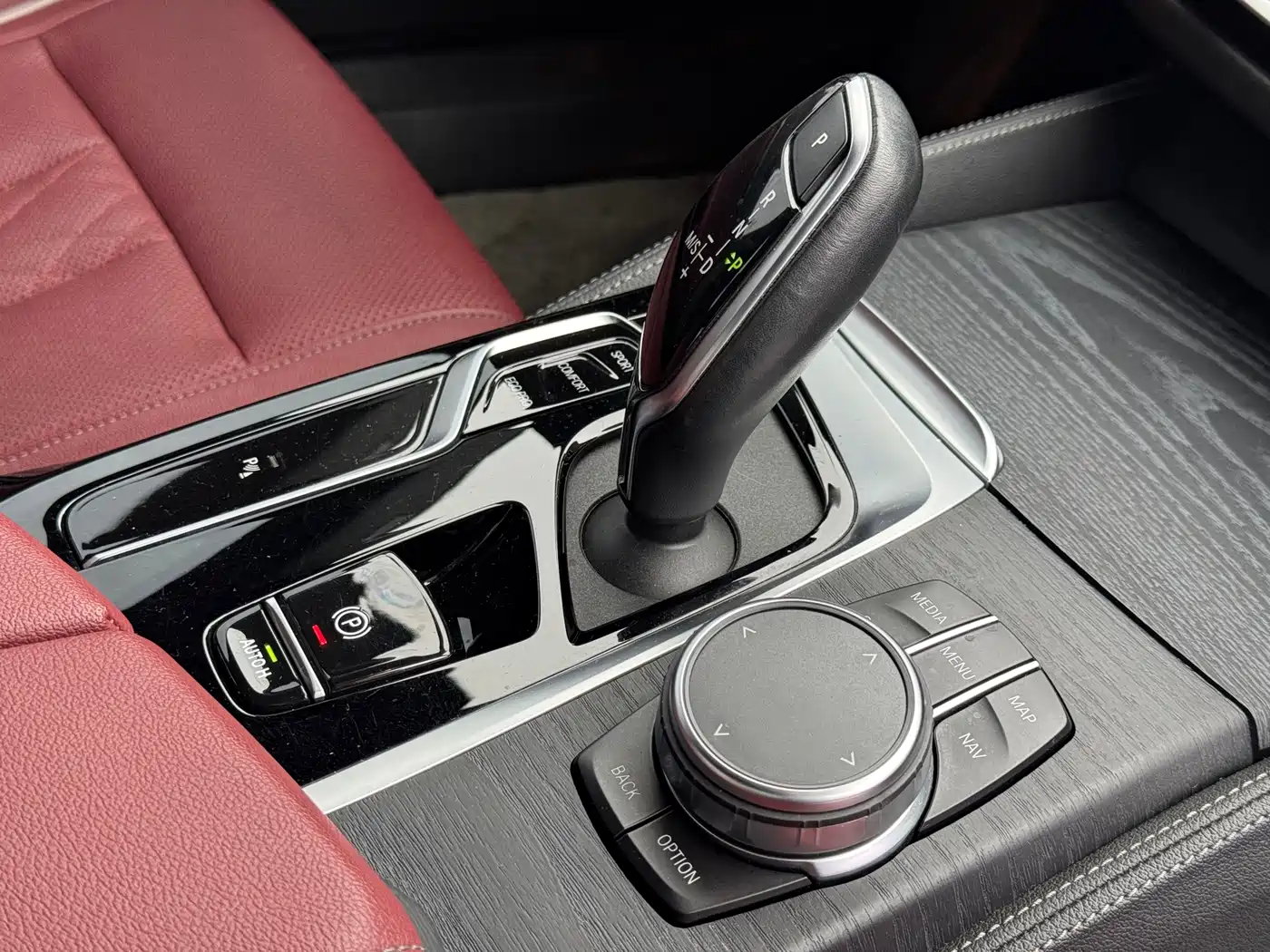 BMW 5 Series 2022 Facelift 530Li Leading M Sport Package фото 12