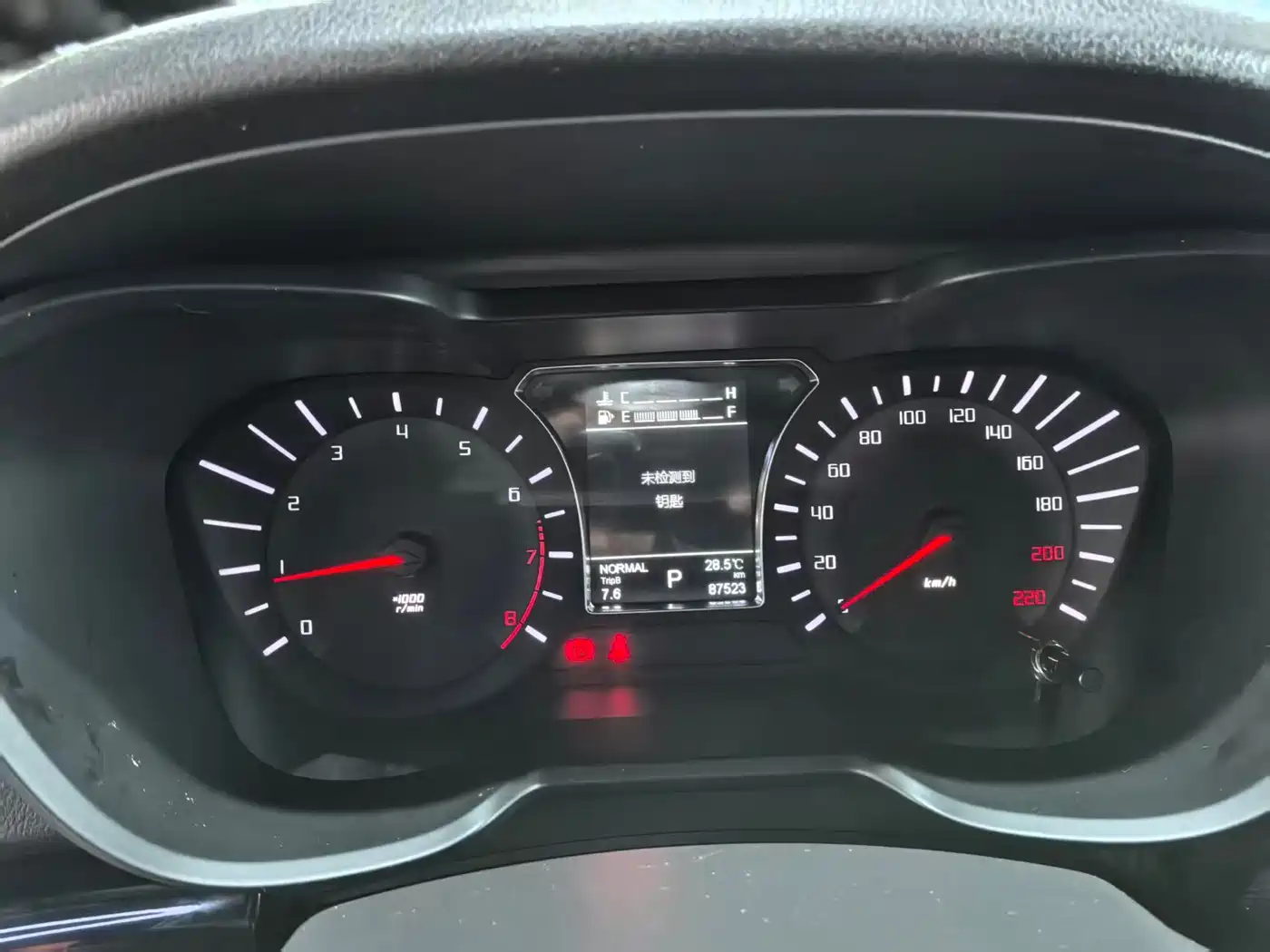 GAC Trumpchi Trumpchi GS4 2017 235T Automatic 2WD Luxury Smart Connected Edition фото 18