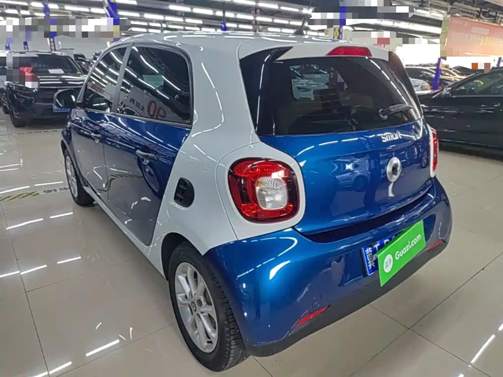 smart forfour 2017 2016 1.0L 52kW Agile Edition
