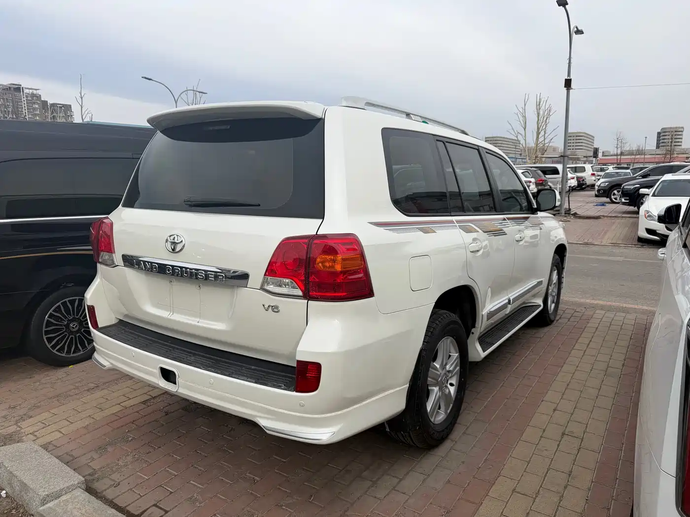 Toyota Land Cruiser (Import) 2015 2015 4.0L V6 Middle East Limited Edition