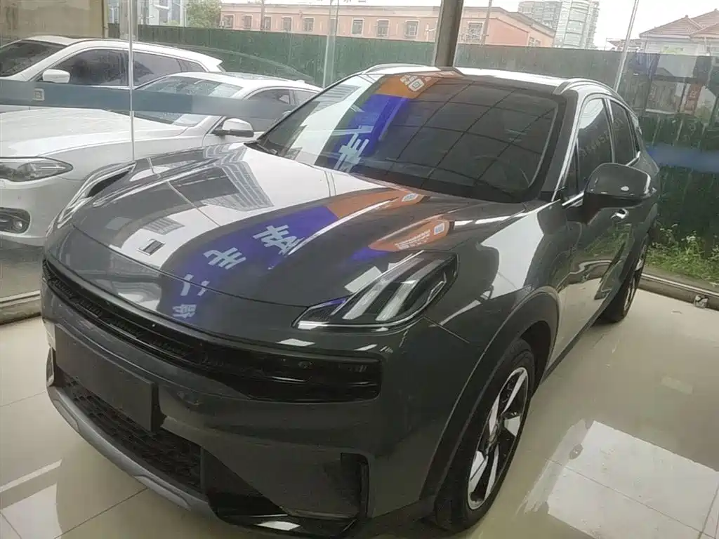 Lynk & Co 06 EM-P 2020 PHEV Plus