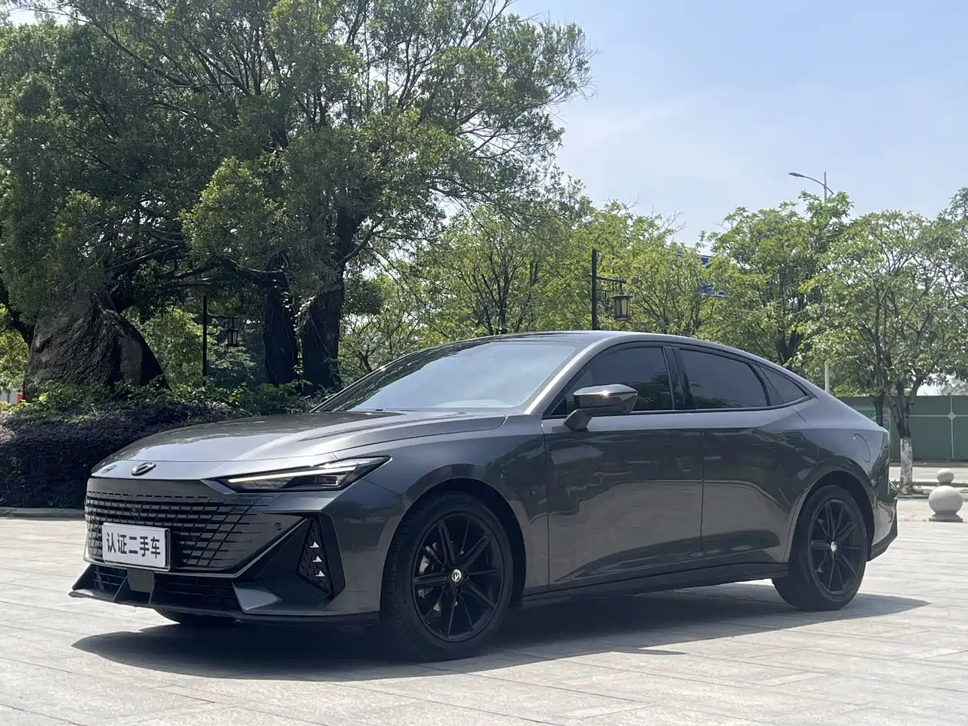 CHANGAN UNI-V
