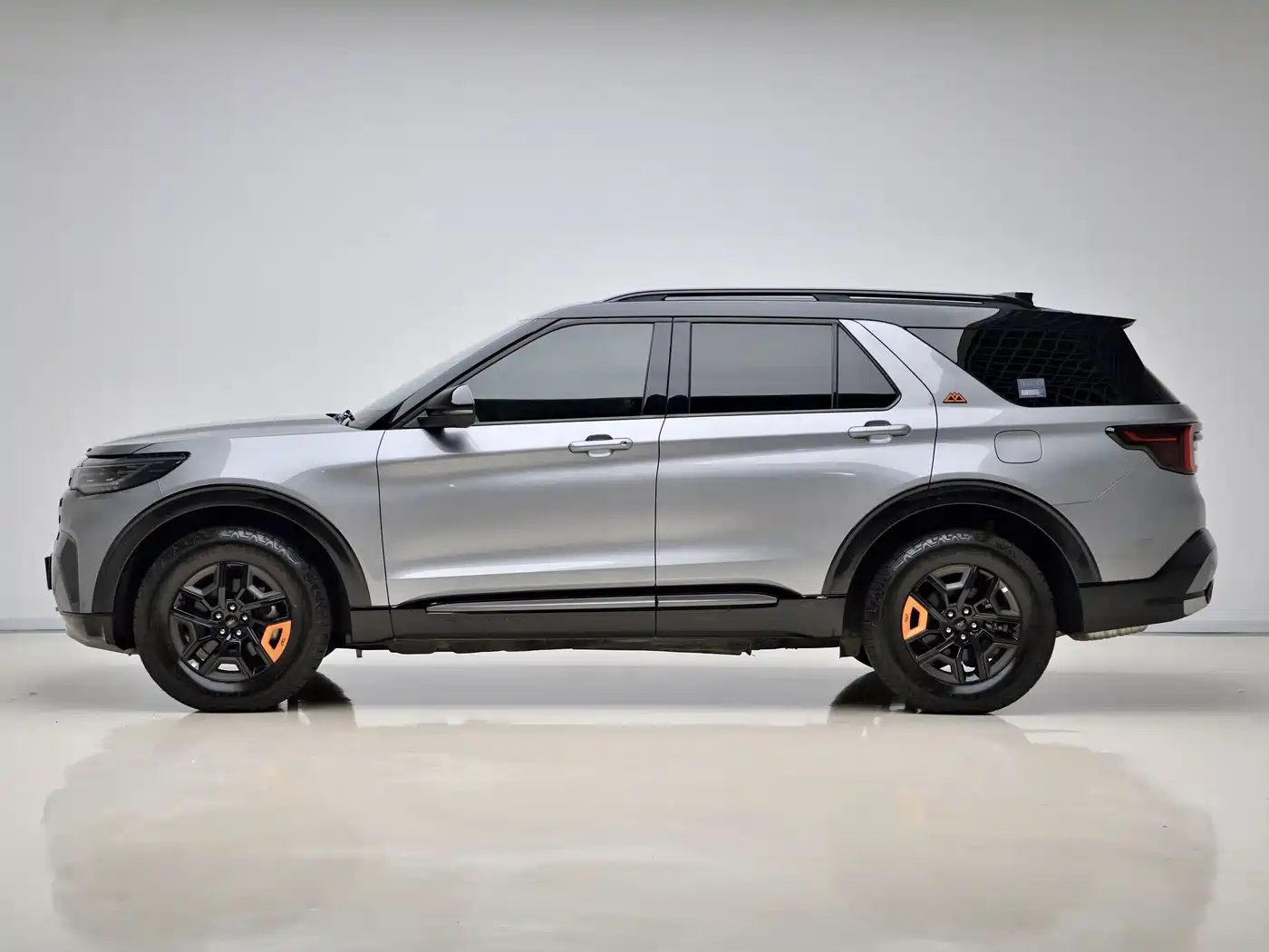 Ford Explorer 2025 2024 2.3T EcoBoost Kunlun Summit Edition 7-Seater