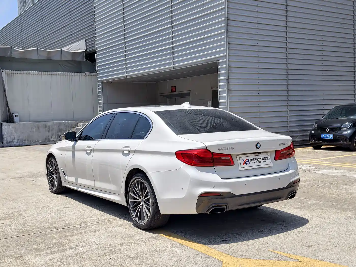 BMW 5 Series 2020 530Li Exclusive M Sport Package фото 5