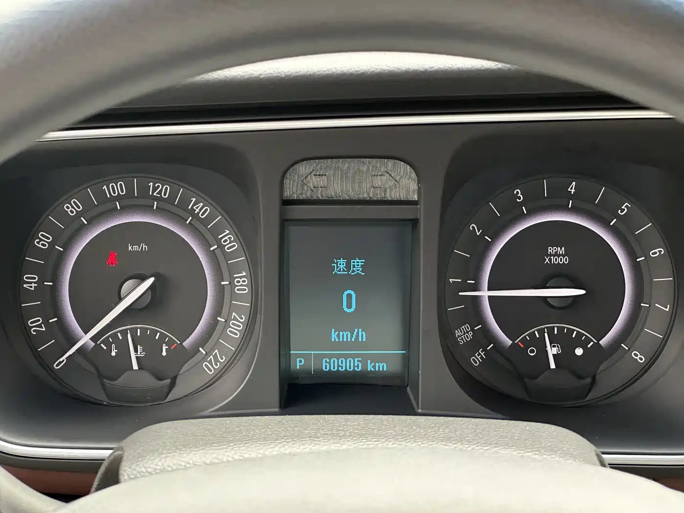 Buick GL8 2018 28T Comfort China VI фото 14