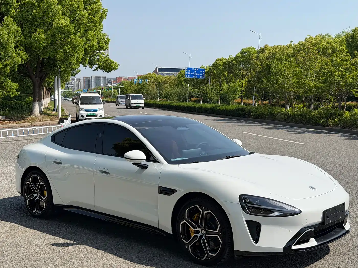 Xiaomi Auto Xiaomi SU7 2024 RWD Long Range Intelligent Driving Edition фото 3