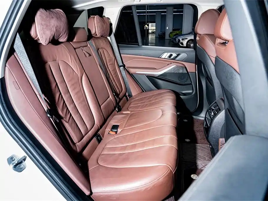 BMW X5 (Import) 2019 xDrive30i M Sport Package фото 23