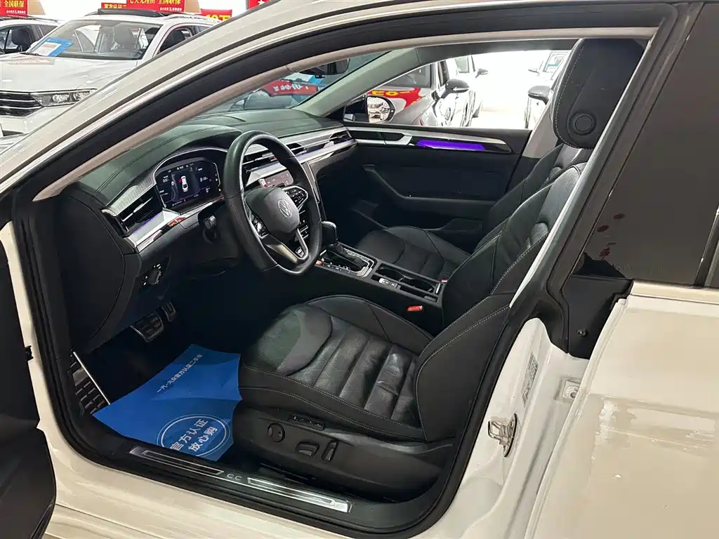 Volkswagen FAW-Volkswagen CC 2023 380TSI Eye-catching Edition фото 30
