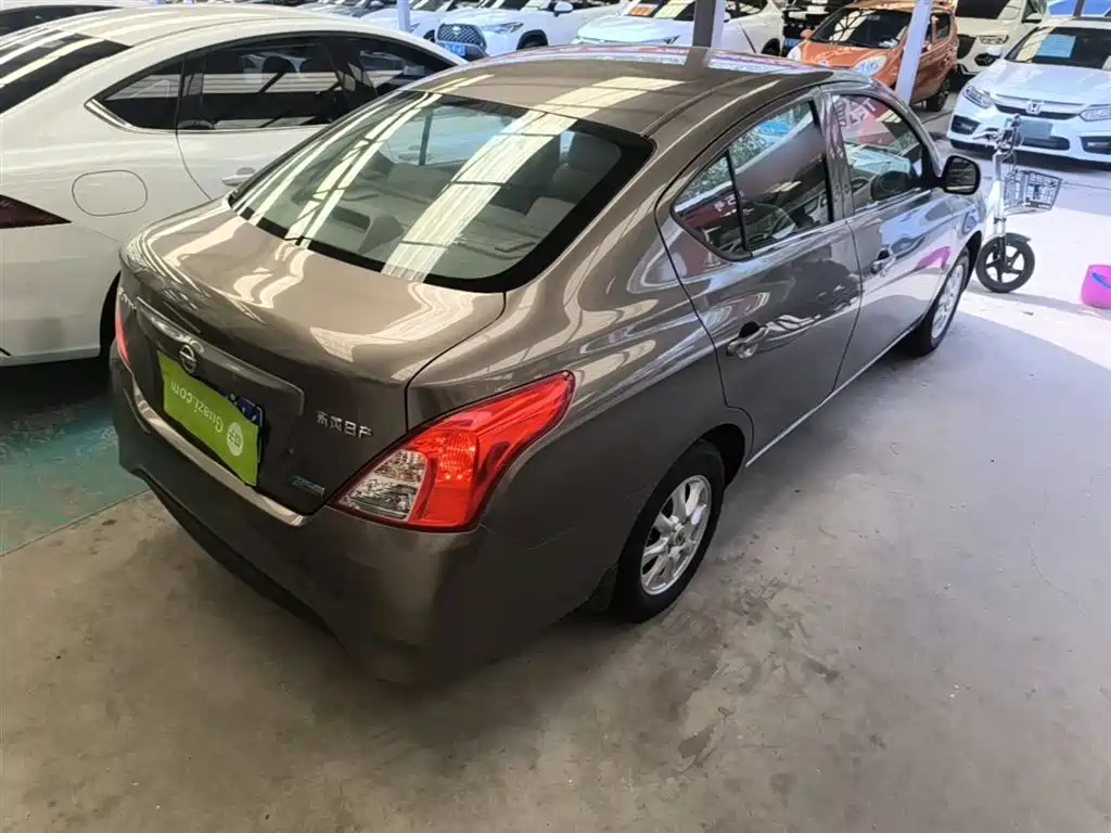 Nissan Sunny 2016 2015 1.5XE CVT Comfort