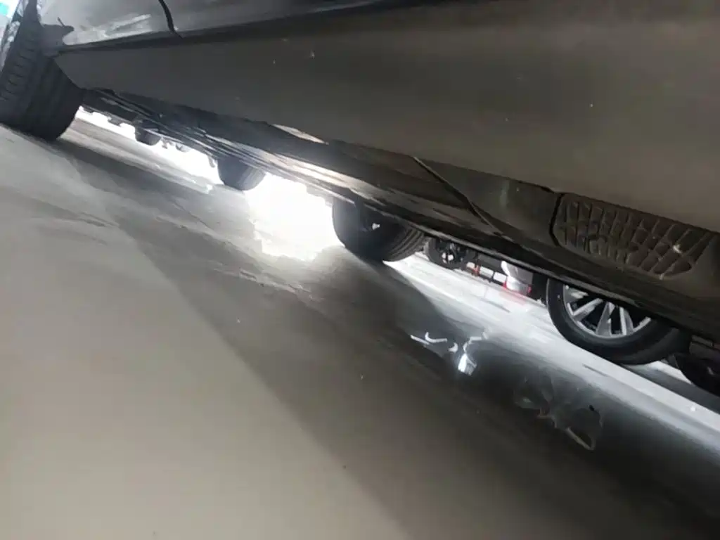 Фото 22 - Volvo XC60