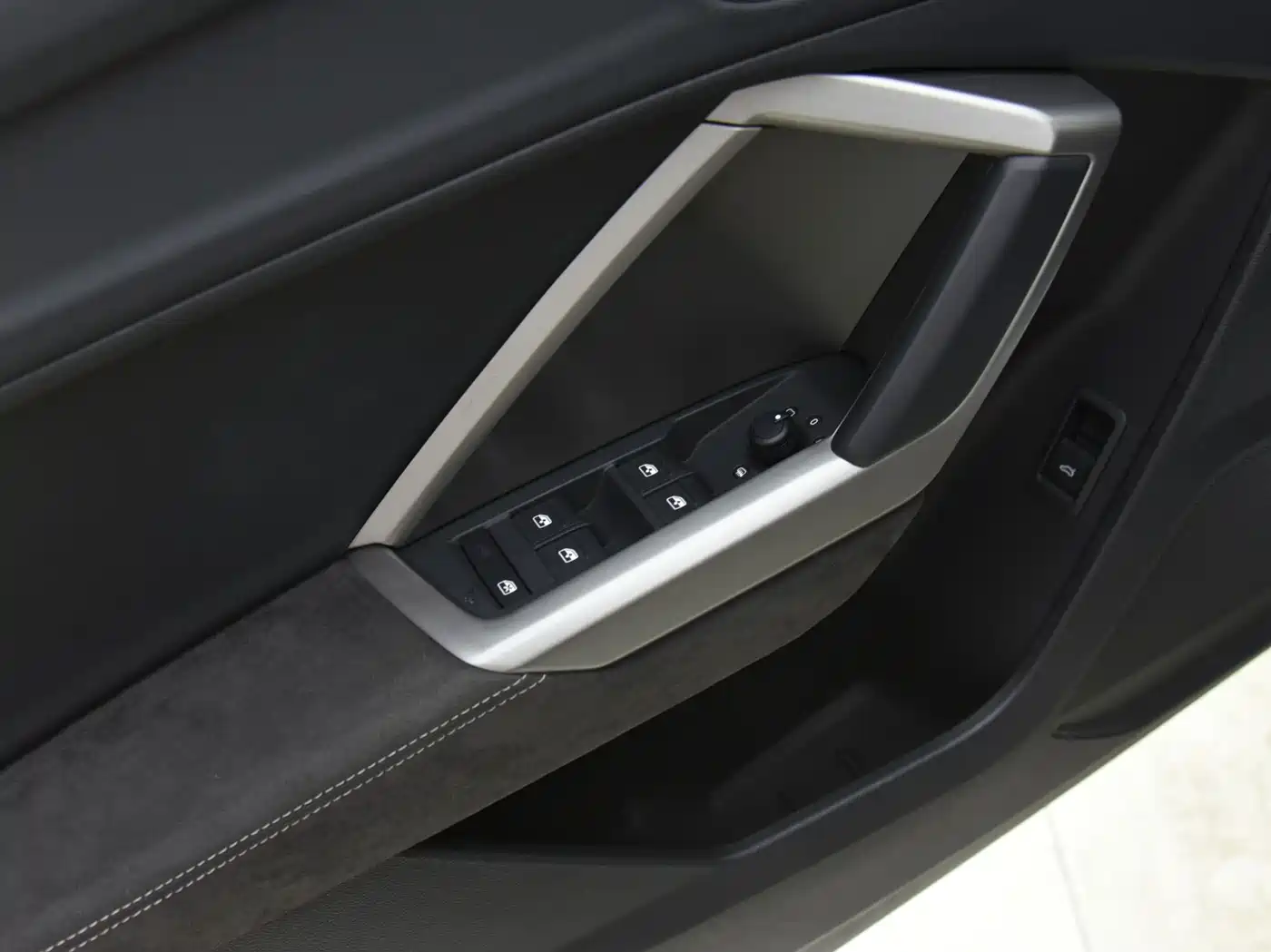 Audi Q3 2020 35 TFSI Progressive Dynamic фото 8