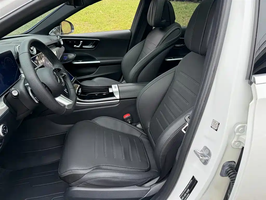 Mercedes-Benz C-Class New Energy 2024 C 350 eL фото 8
