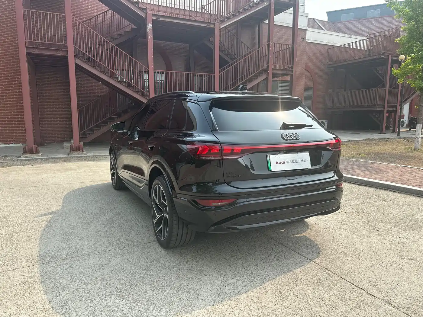 Audi Q6L e-tron 2025 Extended Range Edition фото 6