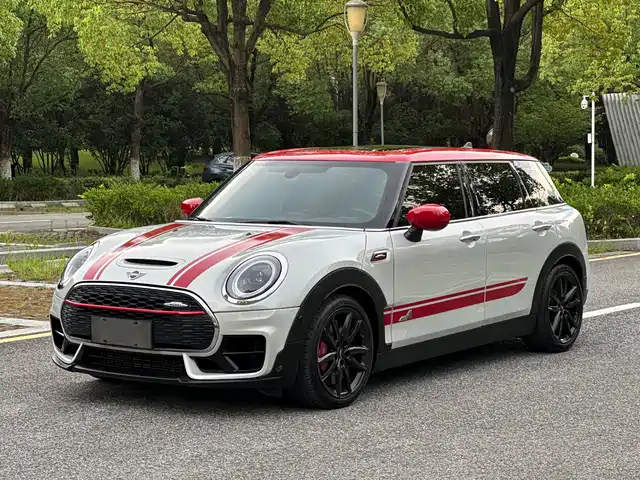 MINI JCW CLUBMAN 2021