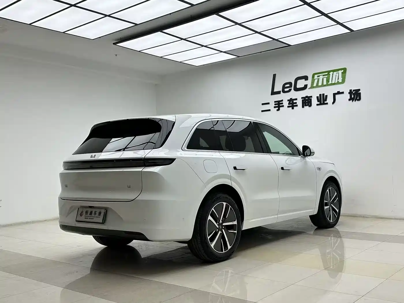 Li Auto IDEAL L6