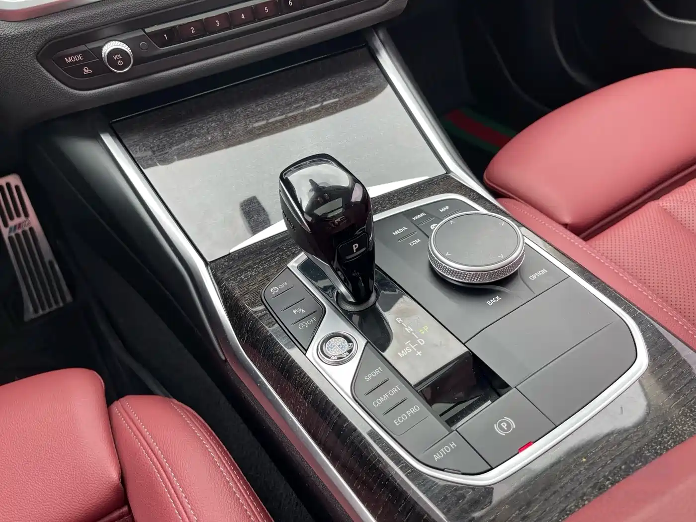 BMW 3 Series 2022 325Li M Sport Package фото 8