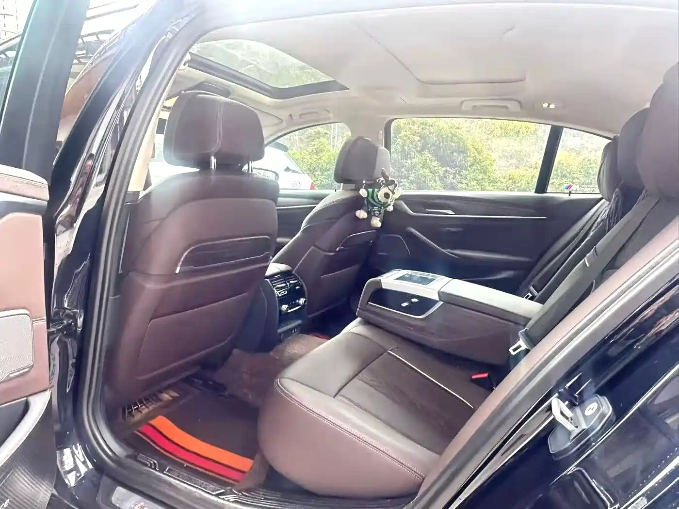 BMW 5 Series 2021 530Li Premium Luxury Package фото 6