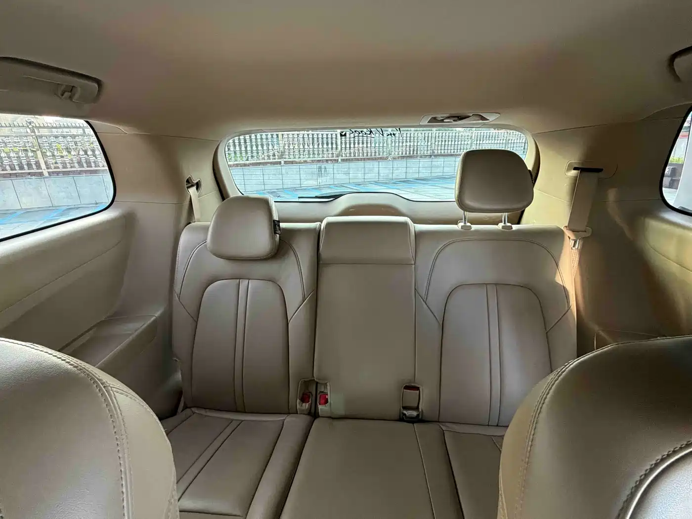 Buick GL8 2021 ES Landlord 653T Premium фото 10