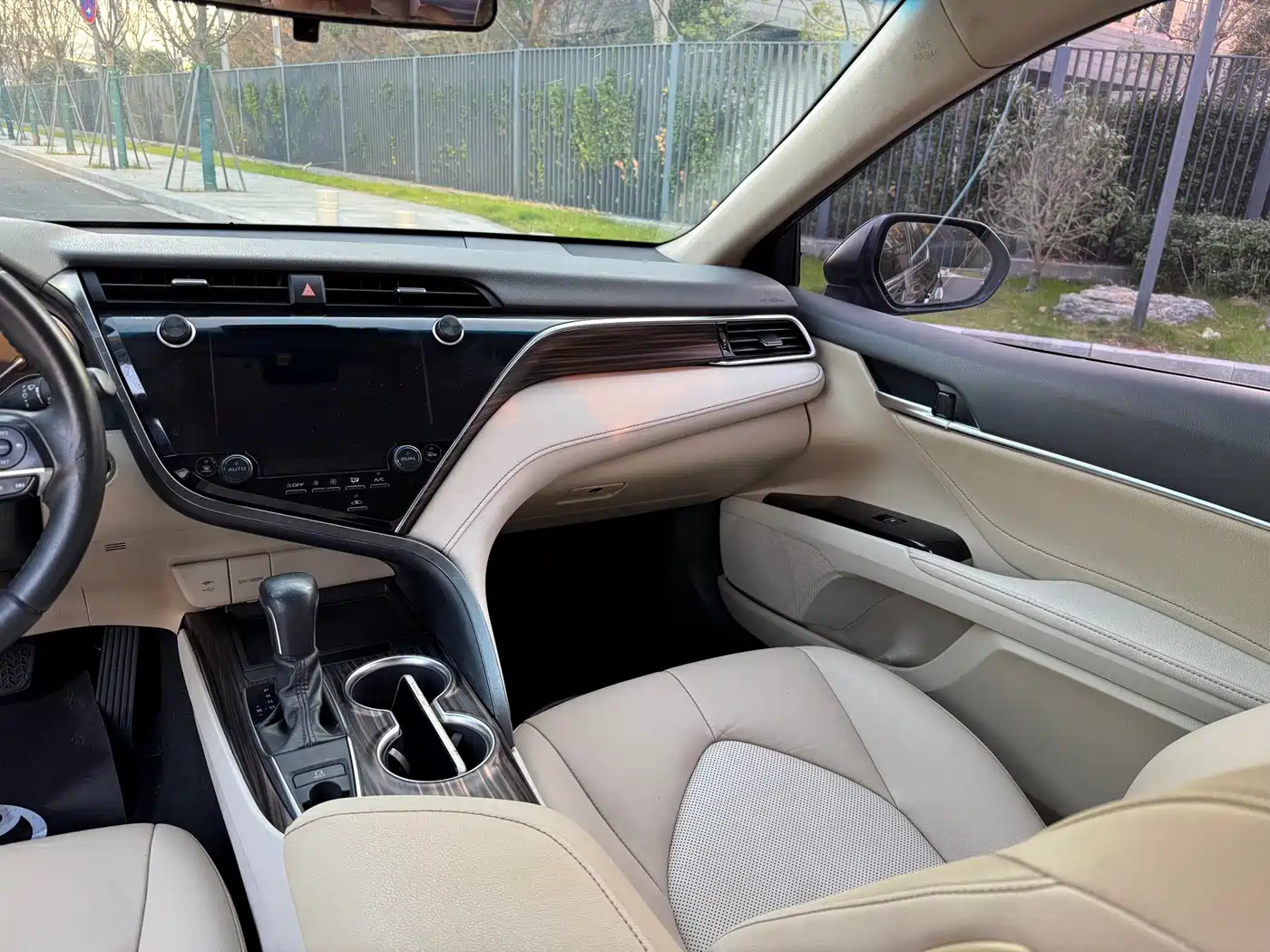 Toyota Camry 2019 Facelift 2.0G Luxury Edition фото 10