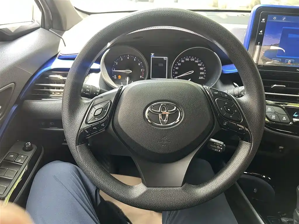Toyota IZOA 2020 2.0L Yi Xiang Edition фото 10