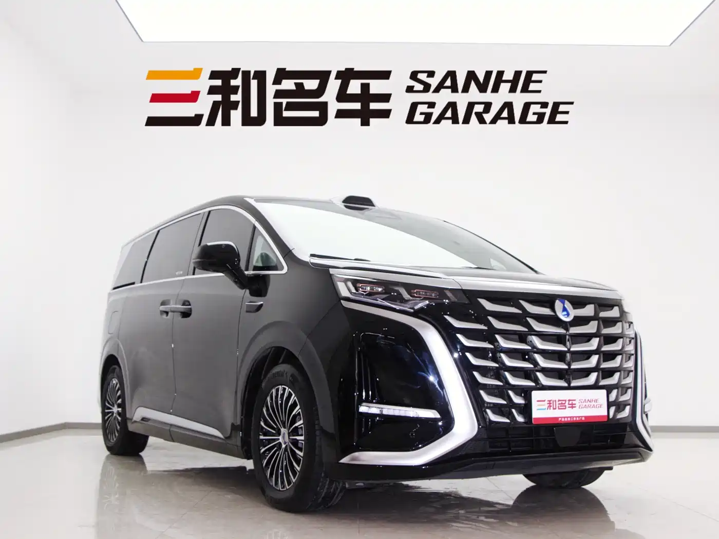 Denza D9 2025 Model DM-i Smart Drive Edition 1020 AWD Flagship фото 3