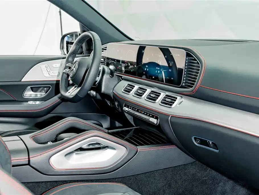 Mercedes-Benz GLE AMG 2024 AMG GLE 53 4MATIC+ фото 19