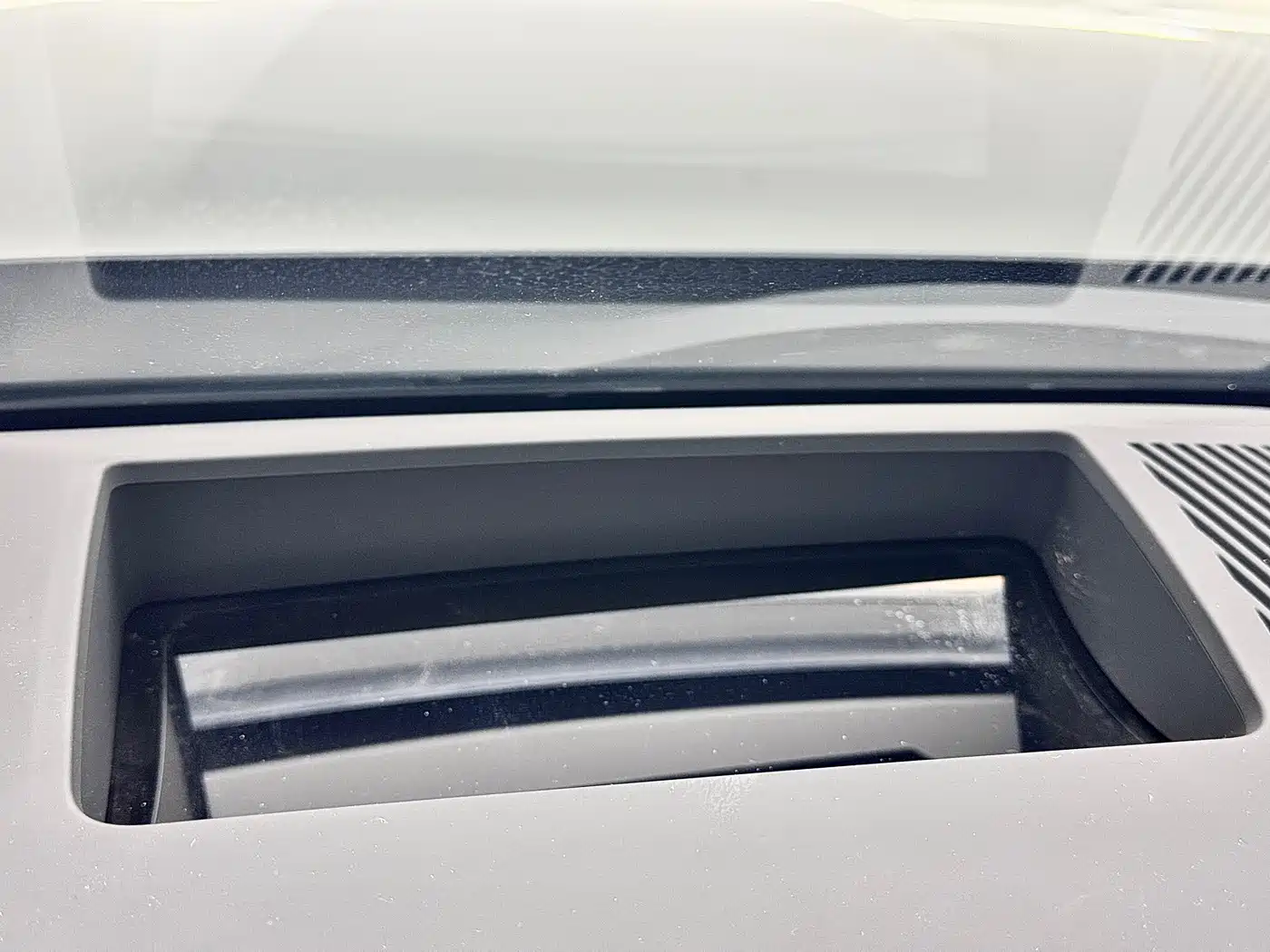 BMW 5 Series 2025 530Li Premium M Sport Package фото 24