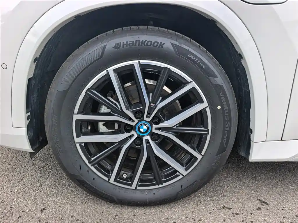 BMW iX1 2025 2025 eDrive25L M Sport Package