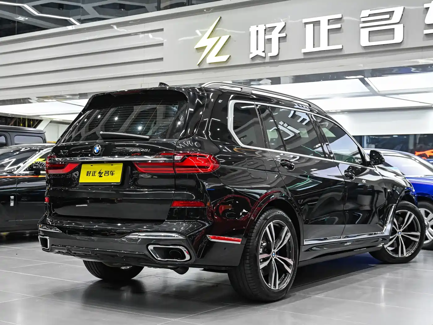 BMW X7 2022 xDrive40i Exclusive M Sport Package фото 8