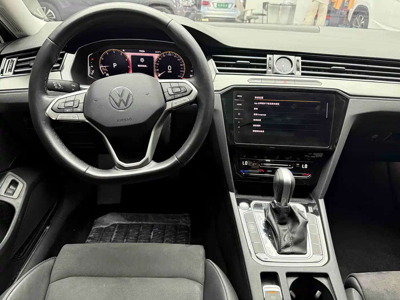 Volkswagen Magotan 2020 330TSI DSG Luxury фото 24