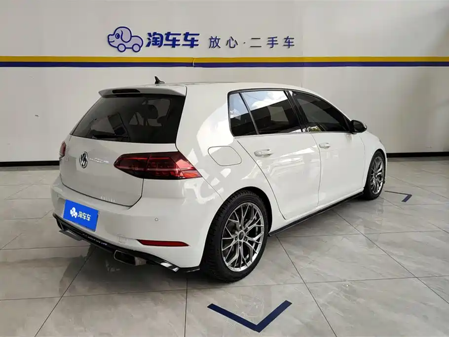 Volkswagen Golf 2019 280TSI DSG R-Line China VI фото 3