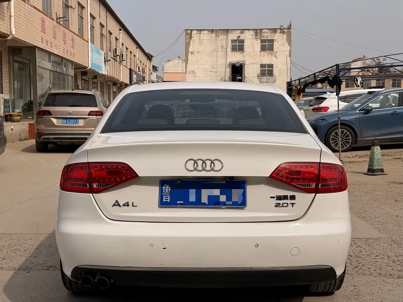 Audi A4L 2011 2.0 TFSI Comfort фото 5