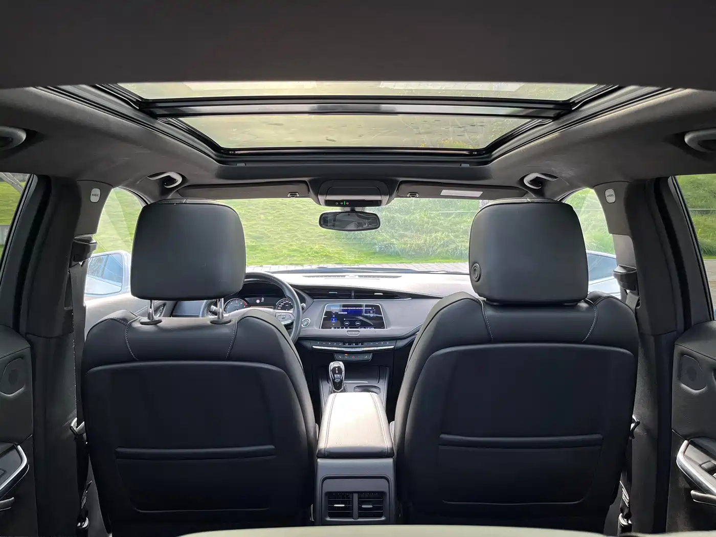 Cadillac XT4 2020 28T FWD Leading Trim фото 31